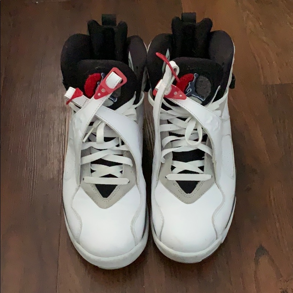 Jordan bugs bunny’s 8